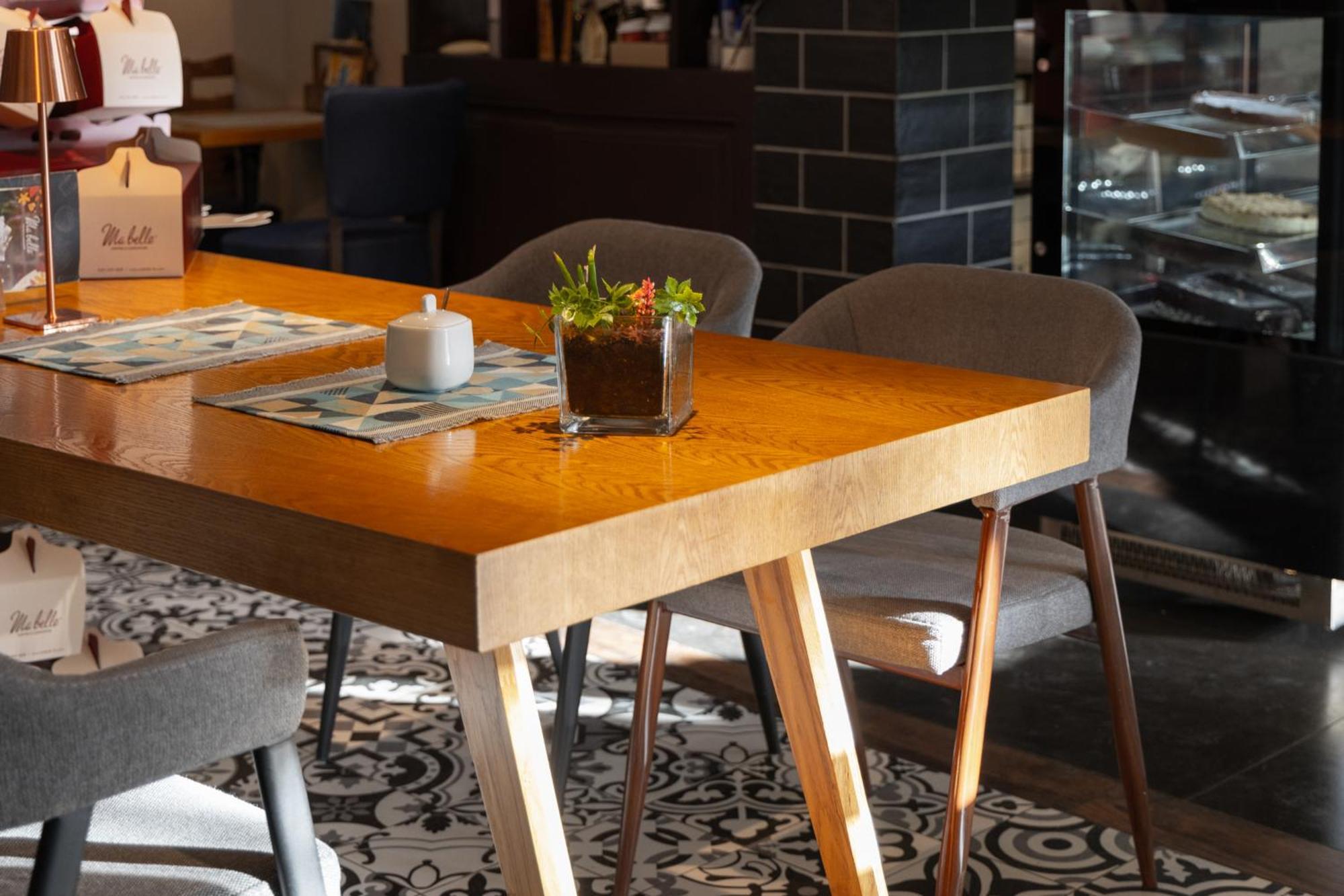 Hotel Ma Belle Pristina Eksteriør billede