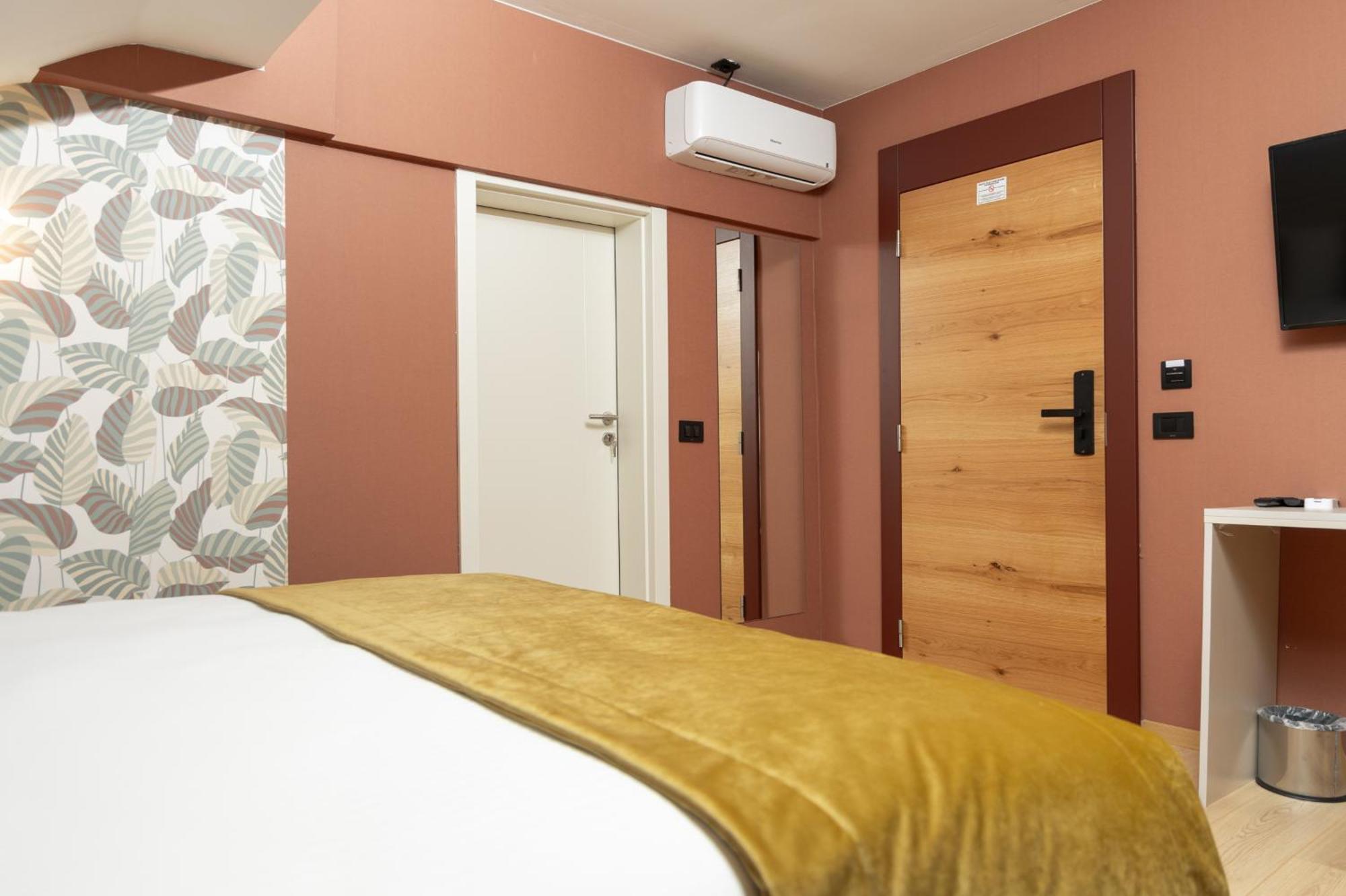 Hotel Ma Belle Pristina Eksteriør billede
